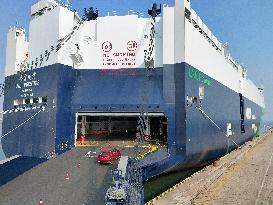 World's Largest LNG-powered Vehicle Carrier ANJI PRESTIGE