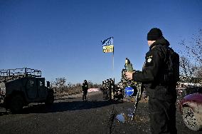 Zaporizhzhia police officers deliver Peace Light of Bethlehem to colleagues in frontline territories