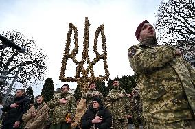 Ukraines coat of arms made of didukhs installed in Lviv