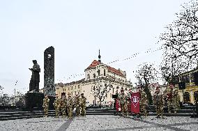 Ukraines coat of arms made of didukhs installed in Lviv