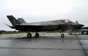 U.S. F-35B stealth fighter at Japan base