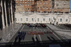 Pope Francis imparts a solemn blessing  Urbi et Orbi  on the occasion of Christmas in St. Peter's Square