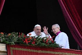 Pope Francis Delivers The Urbi et Orbi Message - Vatican