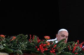 Pope Francis Delivers The Urbi et Orbi Message - Vatican