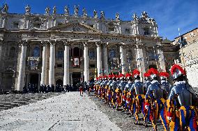 Pope Francis Delivers The Urbi et Orbi Message - Vatican