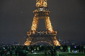 Christmas Day In Paris