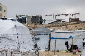 Displaced Families Face Harsh Winter - Gaza