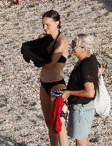 Natalie Portman Enjoying The Sun In St Barths