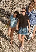 Natalie Portman Enjoying The Sun In St Barths