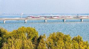 Shanghai-Suzhou-Huzhou High-speed Railway Put into operation