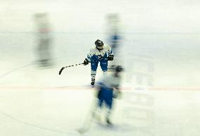 Iran’s Ice Hockey Premier League