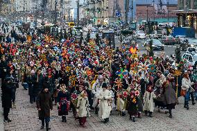 Ukrainians Sing Christmas Carols And Carry Decorated Stars Of Bethlehem As They Mark Christmas In Downtown Kyiv