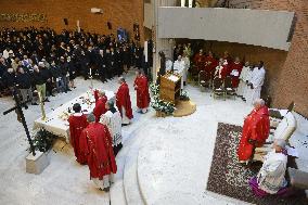 Pope Francis Celebrates Mass For Prisoners - Rome