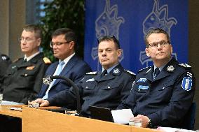 Poliisi selvittää liittyykö ulkomainen rahtialus kaapelivaurioon Suomenlahdella