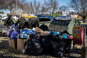 Total Strike In Lisbon On Garbage Collection