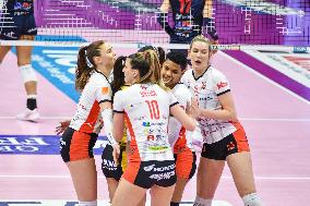 Reale Mutua Fenera Chieri '76 v Honda Olivero Cuneo - Italian Women's Serie A1 Volleyball