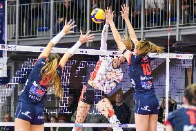 Reale Mutua Fenera Chieri '76 v Honda Olivero Cuneo - Italian Women's Serie A1 Volleyball