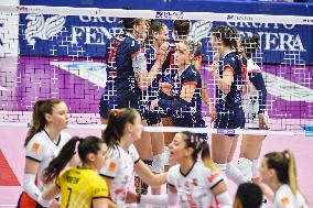 Reale Mutua Fenera Chieri '76 v Honda Olivero Cuneo - Italian Women's Serie A1 Volleyball