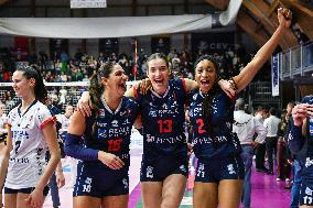 Reale Mutua Fenera Chieri '76 v Honda Olivero Cuneo - Italian Women's Serie A1 Volleyball