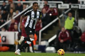 Newcastle United FC v Aston Villa FC - Premier League