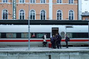 Deutsche Bahn Staff At Passau Station Next To ICE To Vienna