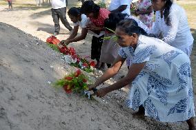 Tsunami Memorial - Sri Lanka