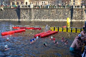 Winter Swimming - Prague