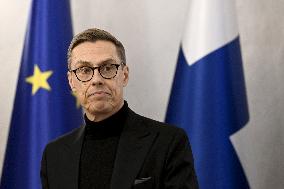 Finnish President Alexander Stubb meets media