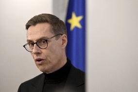 Finnish President Alexander Stubb meets media