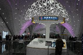 A Pillarless Dome Subway Station in Xi'an