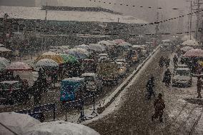 Snowfall In Kashmir