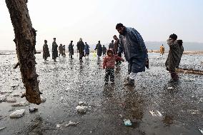 Cold Weather In Kashmir