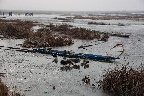 Water Bodies Freezed In Kashmir