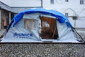 Refugee Tent Display At Passau Cathedral Highlights Global Refugee Crisis