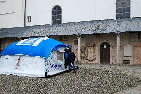 Refugee Tent Display At Passau Cathedral Highlights Global Refugee Crisis