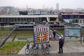 Daily Life In The Austrian City Of Linz