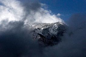 Snow Peak Mountains In Himachal Pradesh