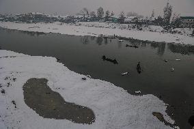 Snowfall In Kashmir