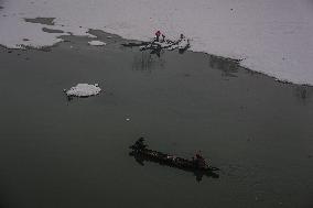 Snowfall In Kashmir