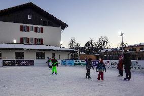 Children Ice Scating In The Bavarian City Oberstaufen