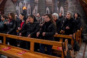 Syrian Christians Celebrate Christmas Eve At Olive Church - Damascus