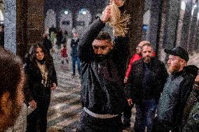 Syrian Christians Celebrate Christmas Eve At Olive Church - Damascus