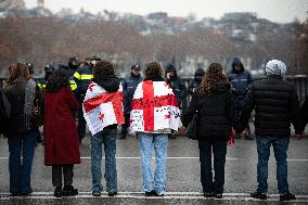 A Chain Of Unity Has Been Formed In Tbilisi