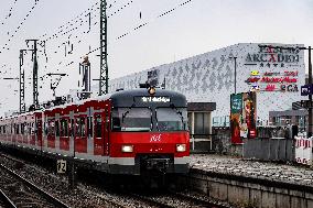 Munich Pasing Train Station With DB Regional Train