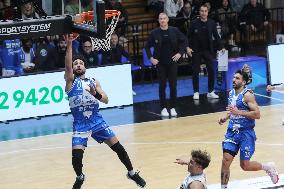 BASKET - Serie A - Vanoli Basket Cremona vs Banco di Sardegna Sassari