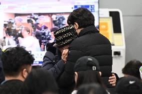 All 181 people aboard crashed S. Korean airplane believed killed, except 2 rescued