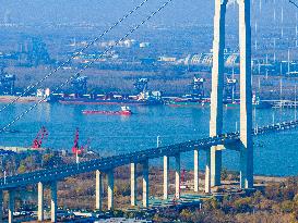 Nanjing Xianxin Road Yangtze River Bridge