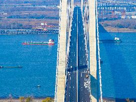 Nanjing Xianxin Road Yangtze River Bridge