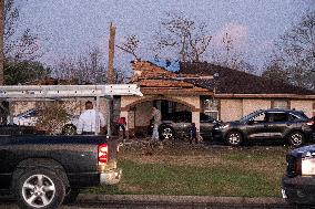 Multiple Tornadoes Hit Texas - Houston