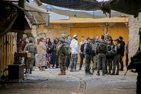 Israeli Security Measures in Hebron Old City